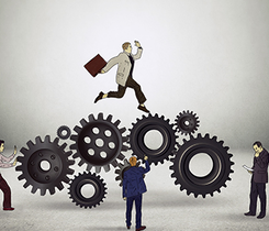 לשלוט בבוררות בינלאומית